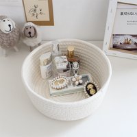 Kleinigkeiten Aufbewahrung körbe Cartoon hand gewebte Kinderspiel zeug Desktop Organizer Box Quasten Wäsche körbe Make-up kosmetische Accessoires