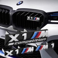3D Car Front Grille Emblem M1 M2 M3 M4 M5 M6 M7 X1 X2 X3 X4 X5 X6 X7 M competition LOGO Decor Accessories For BMW car styling