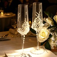 Personalized Champagne Glass with Pearl, Wedding Champagne Flutes, Wedding Goblet, Wedding Gift, Bachelorette Party Glasses