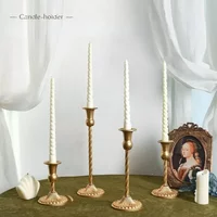 Retro Gold Spiral Candlestick Holders Candlestick Stand Home Decoration Candlelight Dinner Table Romantic Wedding Ornaments
