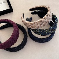 1Pcs thick tweed wide edge headband looks small and retro,suitable daily commuting,dating,and versatile hair accessories