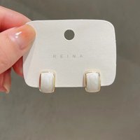New Chic Enamel Women Stud Earrings Tiny C-shaped Earrings Gold Color Metal Studs Korean Trendy Ear Decoration aretes de mujer
