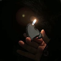 New Heart-Shaped Lighter, Made Of Zinc Alloy Material, Packaged In A High-End Gift Box, Preferred For Both Men And Women As Gift