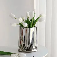 S/M/L Ruffled Flower Vase Ceramic Vase Porcelain Flower Arrangement Decoration Bag Shape Terrarium Home Decoration Vases Pots