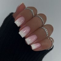 24pcs Glossy Short Square Press on Nails Minimalist French Fake Nails White Tip Manicure Nail Art Nude Pink Gradient False Nails