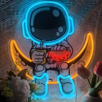 Astronaut neon,UV printing,more realistic and fashionable,suitable for living room bedroom and bar decoration,USB power supply