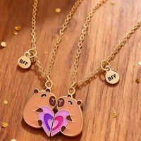 Kapibara Cartoon Magnetic Necklace for Women, Heart-Shaped Bff Alloy Jewelry, Cartoon Pendant Accessories for Girls