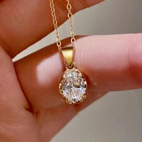 Huitan Versatile Women Silver Color/Gold Color Pendant Necklace Inlaid Shiny CZ Fashion Wedding Party Accessories Chic Jewelry