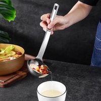 Fat Skimmer Spoon Stainless Steel Gravy Separator Ladle with Long Handle Pouring Spout for Soup Broth Oil Kitchen Cooking Home