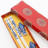 Chinesischen Stil Jingdezhen Blau Und Weiß Keramik Stäbchen Geschenk Box Souvenirs Sushi Sticks Holz Stäbchen Schöne Geschirr