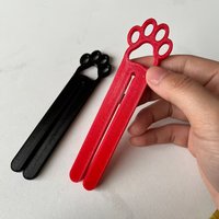 Cat paw shaped cat food squeezer, suitable for various sizes of bags, cat food bags, etc., cat food distributors