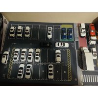 1/64 New York Police Station Bureau Diorama Parking Lot Table Pad Car Model Scene