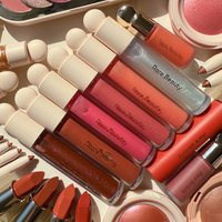 Rare Beauty Shimmering Hydrating Lipstick Lip Gloss Easy To Apply Blush Brightening Highlighter To Enhance Facial Details Makeup