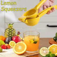 Lemon Squeezers Manual Lemon Juicer with Ergonomic Handle Lime Squeezer for Cocktails Lemonade Salad Dressing Yellow Hand Juicer
