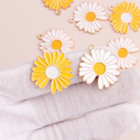 10pcs 27*26mm Metal Enamel Daisy Charms Plant Sunflower Flowers Pendants for DIY Bracelet Necklace Jewelry Making