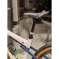 AliExpress NONE SEEKRUN S7 Wireless Electronic Dropper Seatpost 30.9 31.6 Aluminum Alloy Silver Seatpost Pole IP67 Telescopic Seat Post for Bike