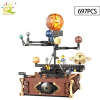 697Pcs Solar System Building Blocks Set Otatable Space Exploration Toy 9 Planets Rocket Science Astronomy Gift for 8+ Boys Girls