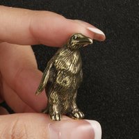 Emperor Penguin Brass Metal Decorative Figurines Living Room Decoration Creative Animal Copper Carving Handicrafts Souvenir