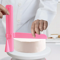 1 Cream Cake Smoother with Adjustable Height,Fondant Plastic Scraper,Smoothing Tool for Smoothing the Edges Plastic Scraper Tool