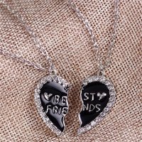 2Pcs Creative Personalized Necklace Fashion Love Splicing Pendant Best Friend Friendship Gift Charm Elegant Jewelry Accessories