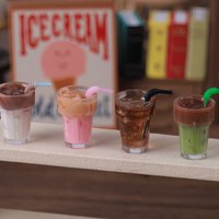 4pcs Mini Iced Americano Coffee Cup with Straw DIY Drink Dollhouse Miniature Keychain Pendant Table Decor Food Props Accessories