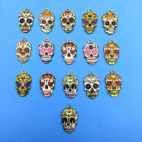 Randomly Mixed 16pcs/Set European and American Style Metal Colorful Printed Skull Shaped Charms Pendants for DIY Jewelry Making