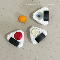 Rice Ball Shape Clicker Key Chain Cute Squeeze Decompression Toy Portable Backpack Pendant Creative Stress Relief Ornament