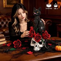 1576 Partikel-Bausteine im Partikel-Stil, schwarze Katze, Totenkopf-Vase mit rotem Rosenstrauß, kreative Desktop-Kunst-Dekorationskollektion