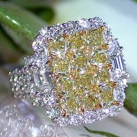 Sparkling Inlaid White Champagne CZ Women's Ring Trendy Silver Color Geometry Daily Wear Party Jewelry Anniversary Gift