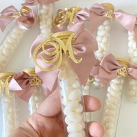 25 Pcs Same Gorgeous Acrylic Gold Letter Chocolate Bar Plaques Baptism Baby Name Initials Chocolate Favors Box Banner