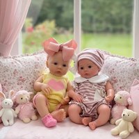 2 Styles/1 PCS Open Mouth Meadow Solid Silicone Girl Dolls With 2 Sets Clothes Paint Skin Washable Lifelike Reborn Girl Doll