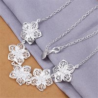 Hot Sell Cute Women Lady Wedding Silver Color Retro Charm Flowers Necklace Fashion Trends Jewelry Gifts Charms