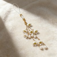 1 x Instagram-style white lily mobile phone charm and bag accessory; a delicate, sophisticated and elegant mobile phone strap, p