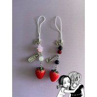 NANA matching Hachi and Nana phone charms