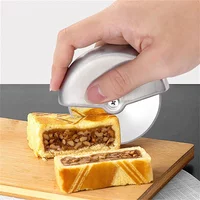 Stainless Steel Pizza Cutter 8cm Pizza Knife Smooth Rotating Pizza Slicer Wheel Round Knife Pasta Cutter Baking Tools