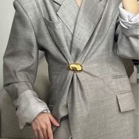 Minimalist Metal Mirror Smooth Arc Brooch for Women Waist Decoration Fashion Suit Jacket Sweater Pin