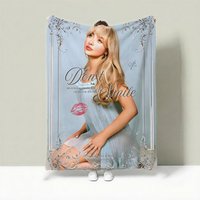 Singer S-Sabrina Carpenter Throw Lightweight 240g Flannel Blanket Soft Skin-friendly for Summer Cooling