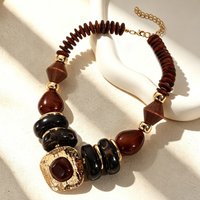 Vintage Pendant Necklace, Multi-Element Niche Design Style, Perfect for Parties and Gatherings, Fashionable with Multiple Color Options, Exquisite Gift, Suitable for All Seasons