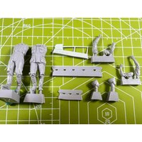 1:35 Resin Model US Soldier Memorial Scene Model Toy Unpainted