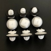30/50pcs Auto Clips Exterior Trim Moulding Clips For Toyota C-HR 9046708224 9046708225 Car Fastener Plastic Clips Accessories