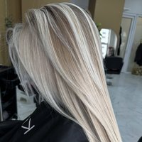 Perruque longue et droite, ombrée blond platine cendré, avec dentelle transparente, mèches balayage, 13x4, 28 pouces, en fibre synthétique soyeuse