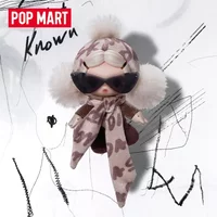 POP MART SKULLPANDA Seria Off Mode Pluszowa Zawieszka Mystery Box Oryginalny Blind Box Figurki Niespodzianki Ozdoba do Torby Figurki Dekoracyjne do Domu