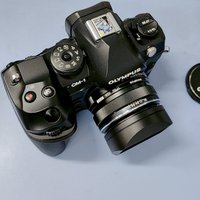Design for Olympus M.Zuiko Digital 17mm F/1.8Metal Bayonet Square Lens hood Comes With Metal Cap