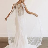 Elegant Pearl Beaded Lace Applique Bridal Shawls Double Shoulders Wedding Cape Long Wedding Party Dress Accessories