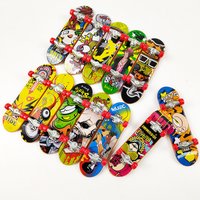 1-5pcs Alloy Finger Skateboard Toys Creative Finger Fingerboards Toys for Kids Birthday Party Favor Fingerboard Novelty Gag Toys