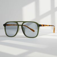 Classic Square Sunglasses Men Women Retro Pilot Male Sun Glasses Fashion Daily Decorative Driving Shades UV400