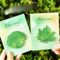 30 sheets Simulated Leaf Sticky Notes for Students with Good Looks, Maple Leaf Message Notes, Cute Leaves, N Times Sticky Notes