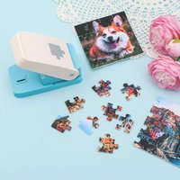 Mini puzzle maker, portable puzzle puncher, suitable for art creation, scrapbooking and puzzle making.