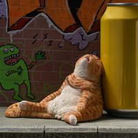 Creative Drunk Cat Ornament Automotive Interior Decoration Ornaments Simulated Animal Resin Sculpture Home Decoration Props 1pc