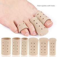1Pcs Toe Gel Protection Fingers Separator Protection Cushion Cover Relieves and Protects Corns Blisters Hammer Toes and Calluses